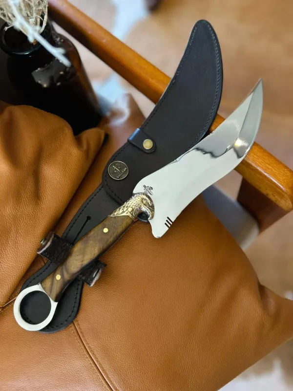 Cuchillo Artesanal Valgran - Picañero Curva con Mango en Madera 